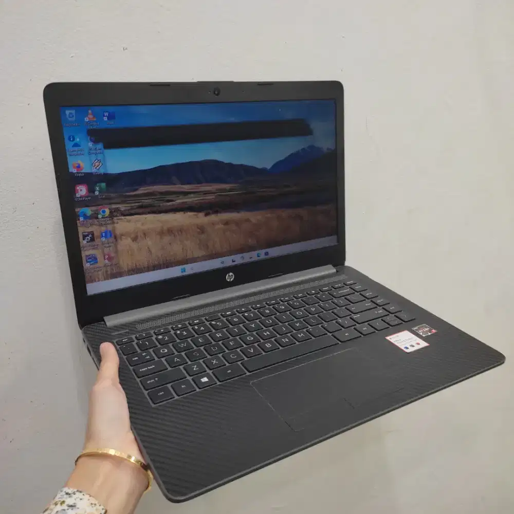 HP 245 G7 AMD RYZEN 3-3300U RAM 8 GB SSD 256 GB