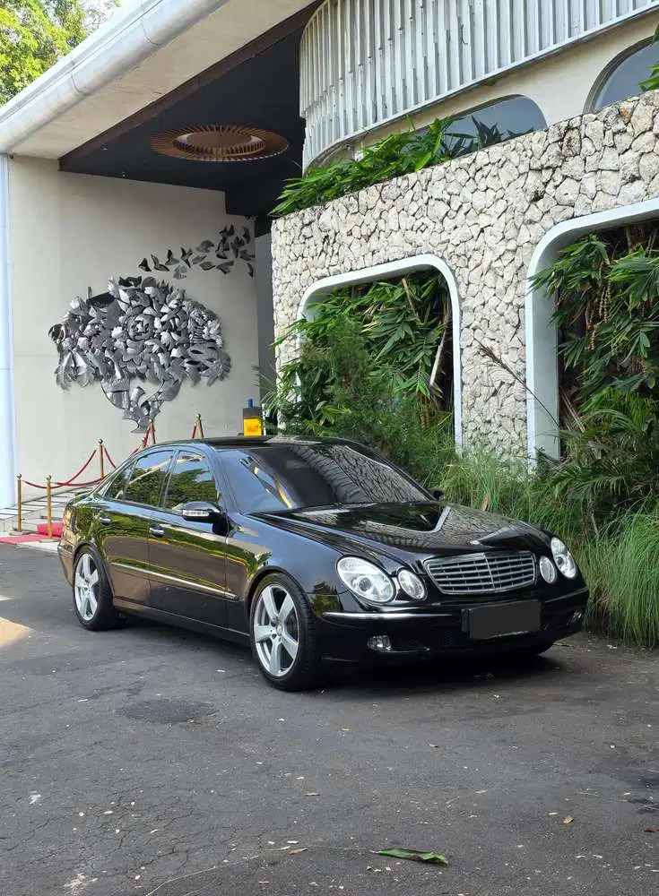 Mercedes-Benz W211 E260 Elegance