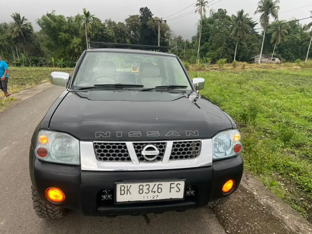 Nissan frontier 4x4 diesel
