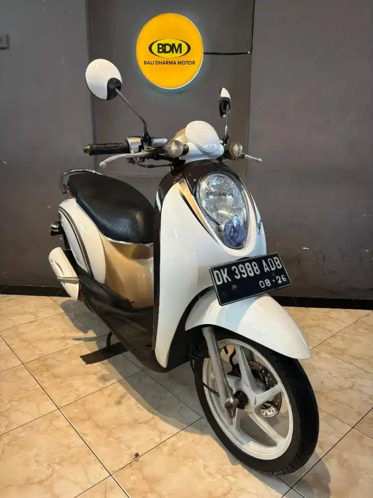 Scoopy 2011 cash Bali dharma motor