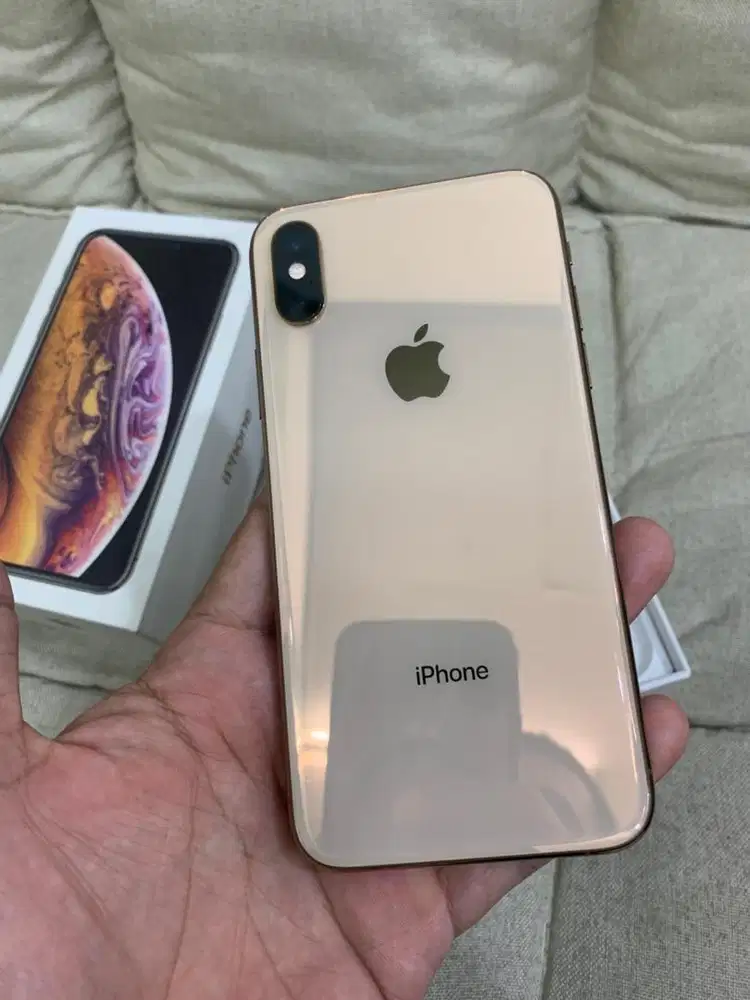 Iphone xs 64GB FULLSET MULUS