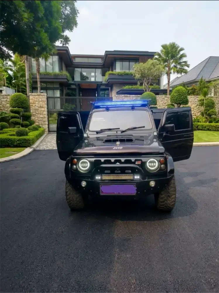 Suzuki Jimny 1985 Bensin