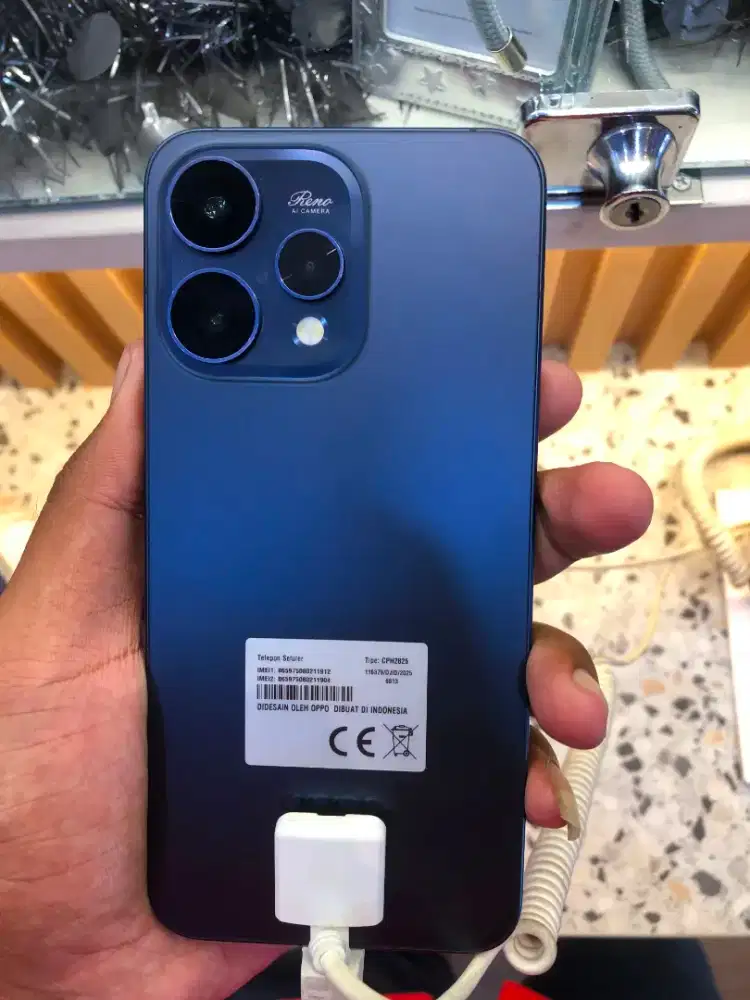 OPPO RENO15 bisa di Cicil ya gays!