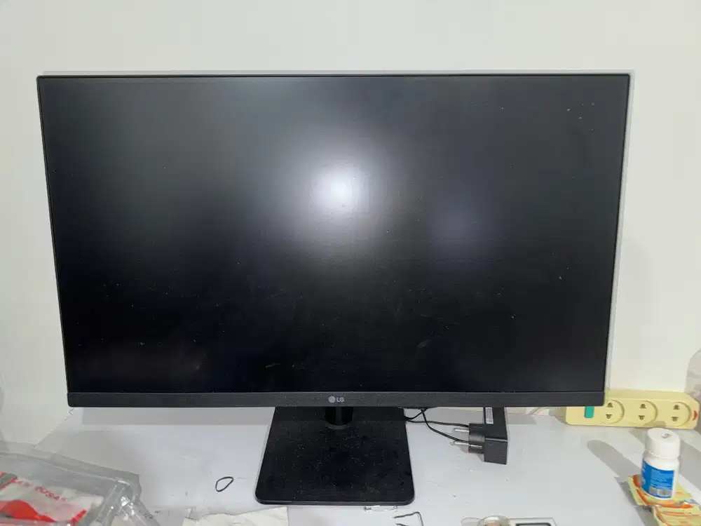 Jual Cepat Monitor LG Kondisi Mulus