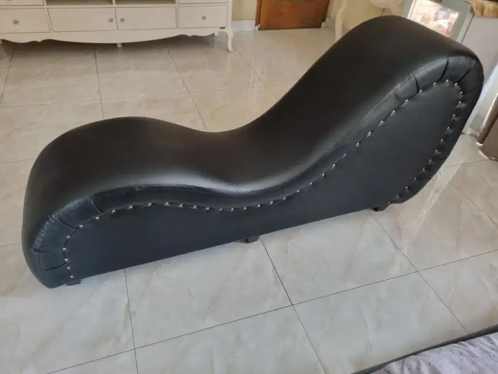 Sofa cinta. Kamasutra