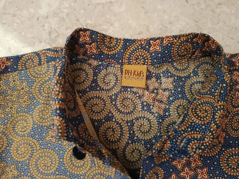 Di jual, Baju Batik danar hadi.