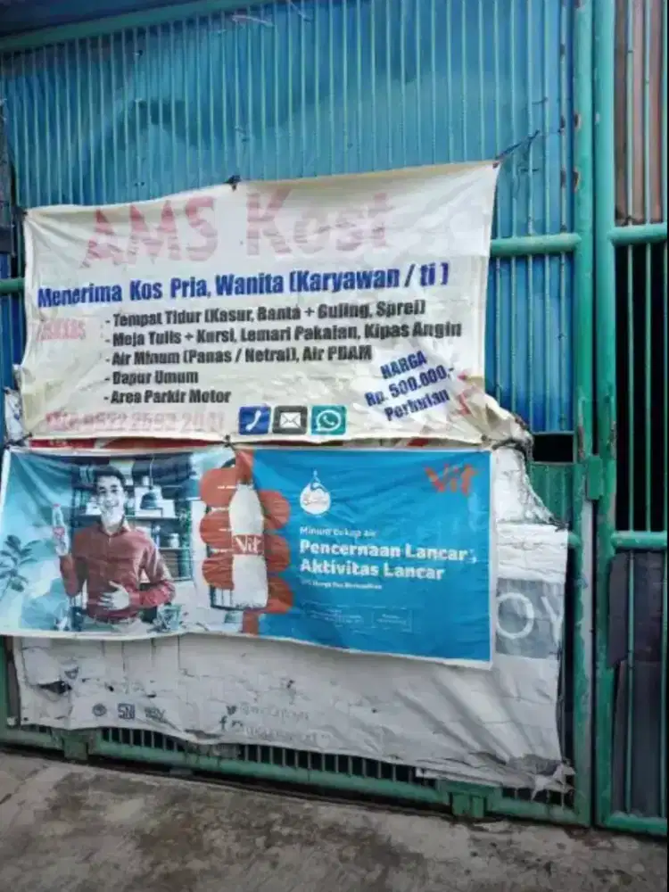 KOST SINGLE CAMPUR KARYAWAN
