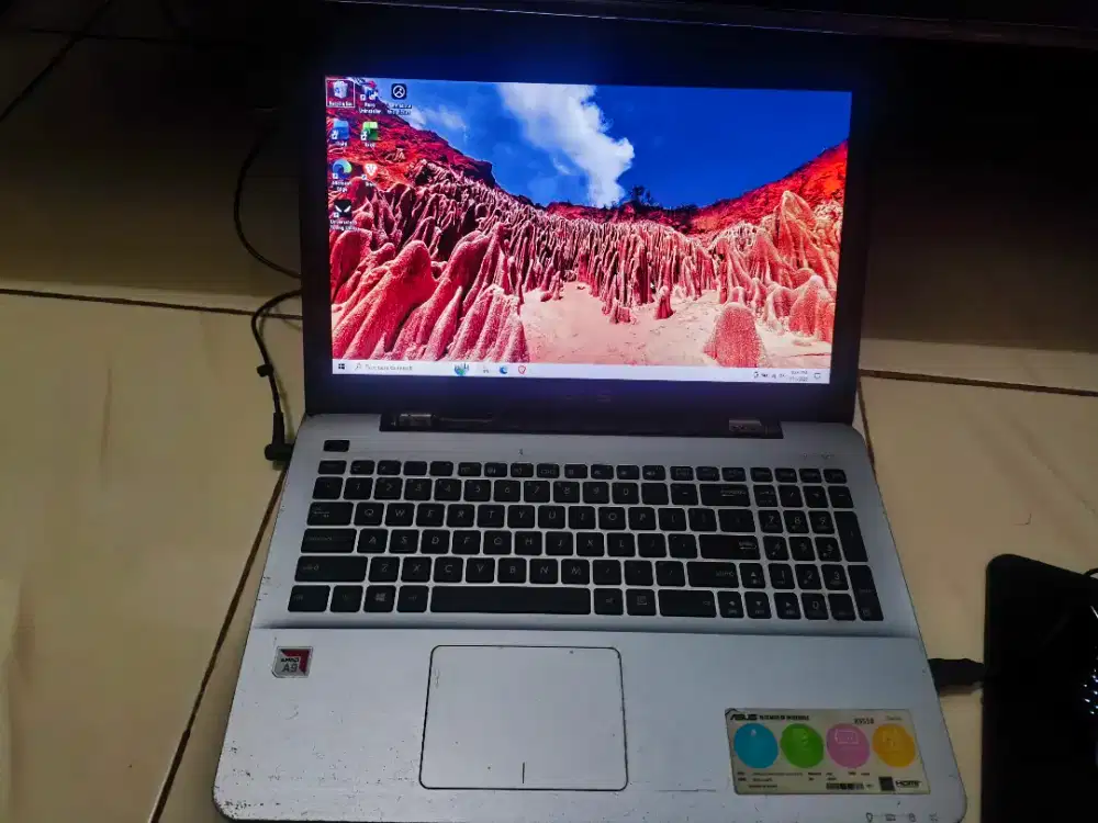 Laptop Asus X555B