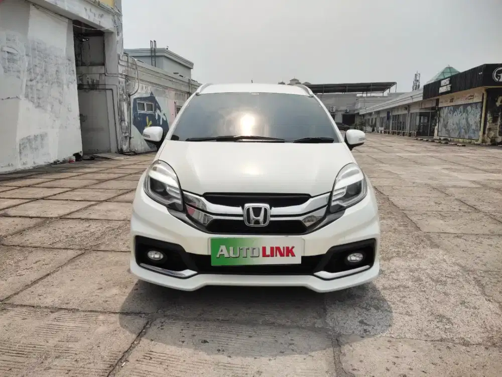 MOBILIO RS 2015 PUTIH RAWATAN HONDA 2016 BAGUS SIAP PAKAI 2017 KM LOW