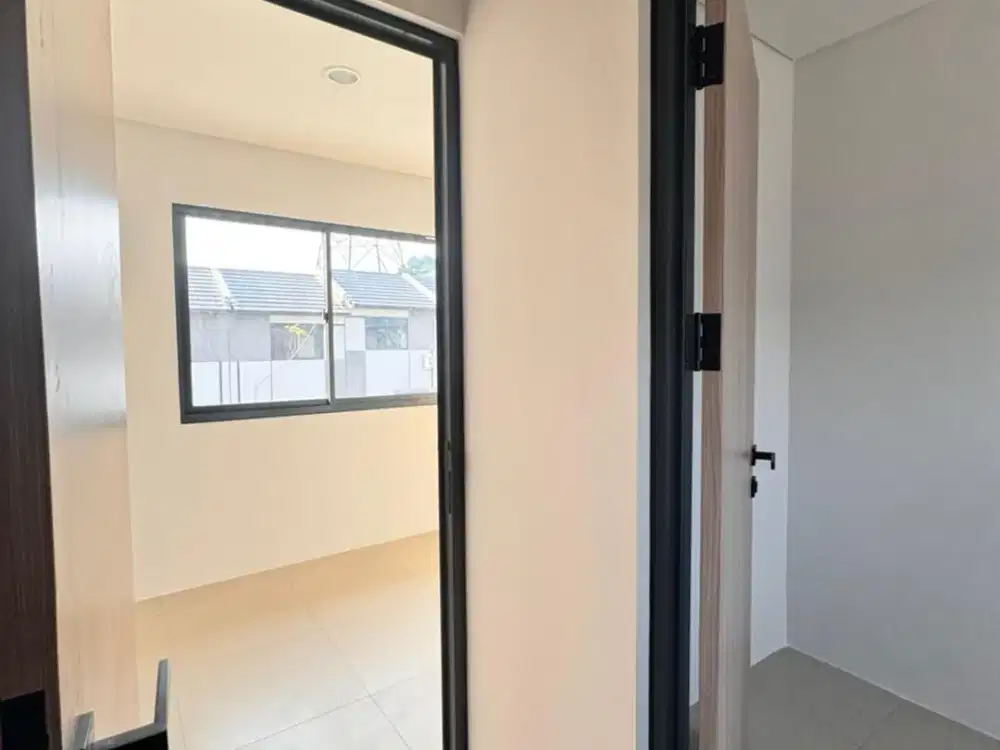 Disewakan XYZ CBD Type Y2  Lippo Cikarang, Cibatu Murah Cepat PERTAHUN