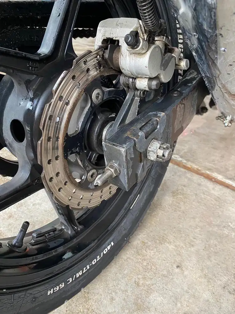 Kawasaki ninja 250 karburator . Full original
