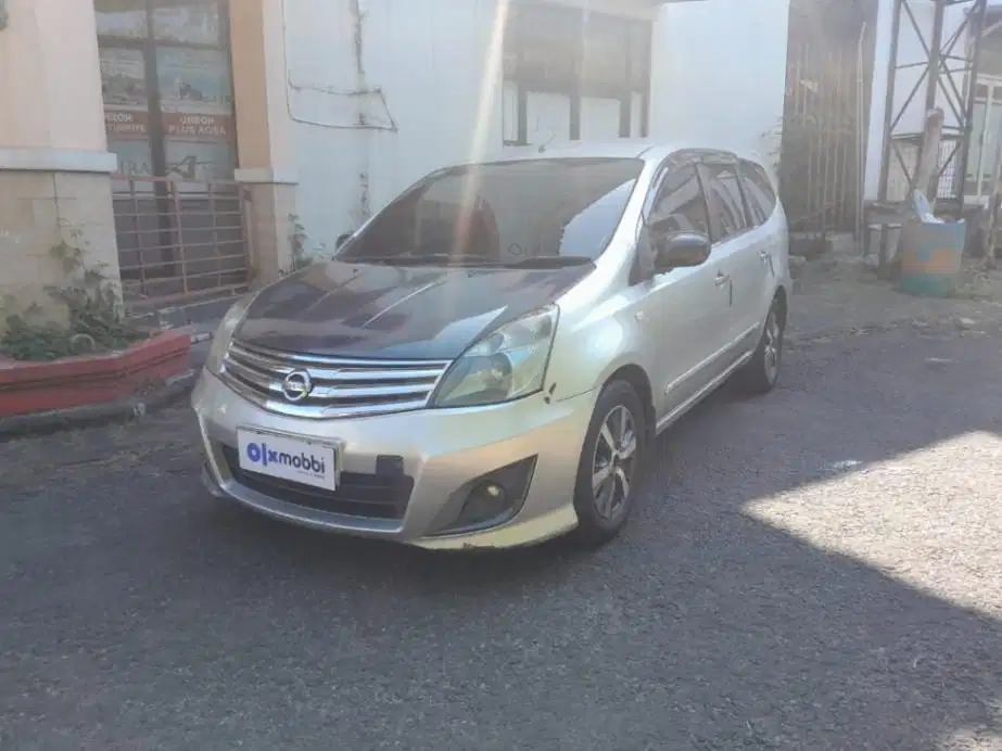 Hot Sale - Nissan Grand livina 1.5 XV Bensin MT 2013 Abu