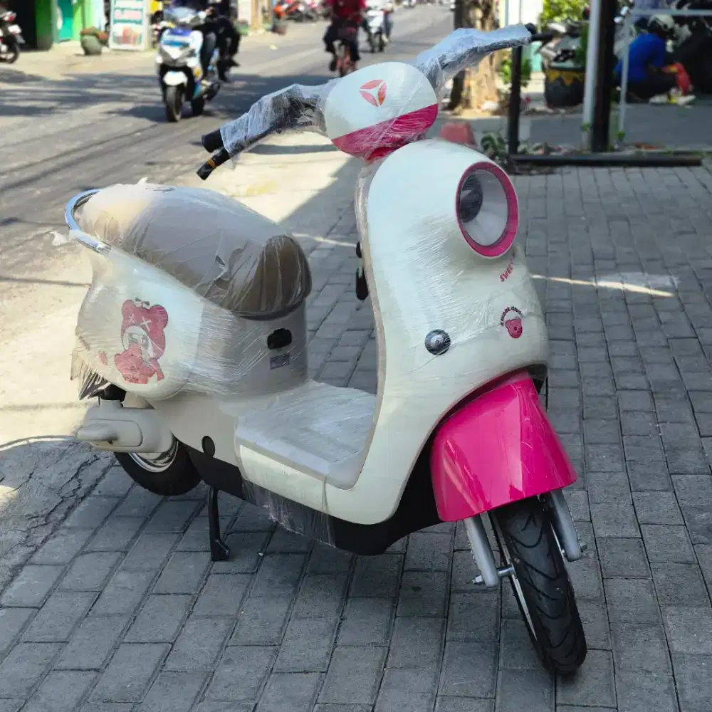 Sepeda listrik yadea yuanki cod gratis ONGKIR dan bergaransi resmi