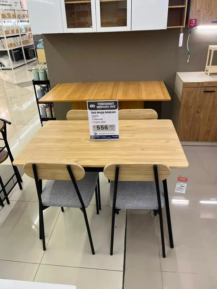 Set Meja Makan Selma