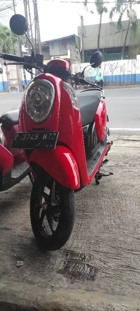 Honda Scoopy 2014