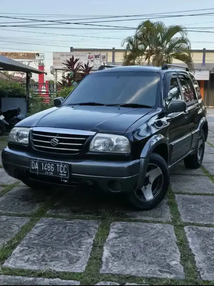Di jual suzuki escodo 2002