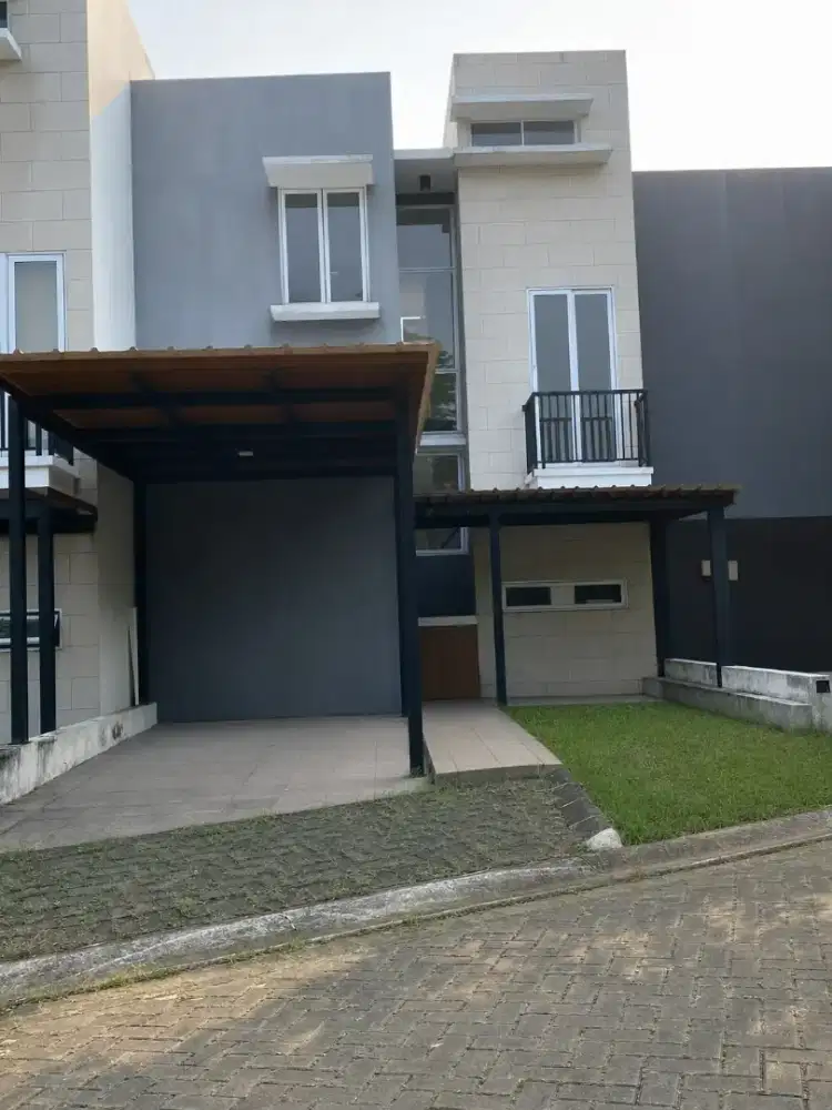 Dijual Rumah Bagus Siap Huni di Kebayoran Bintaro Jaya