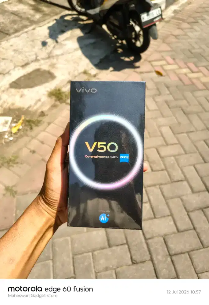 Vivo V50 Baru Garansi Resmi 1th