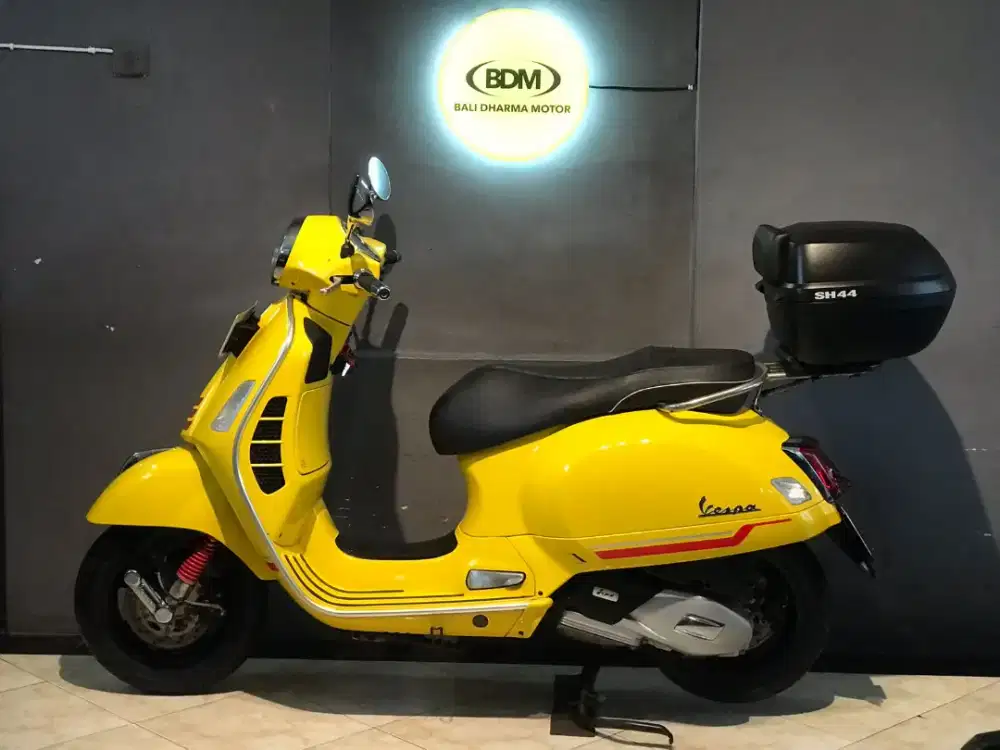 Vesva. Gts 150 ABS thn 2023 cash Bali dharma motor