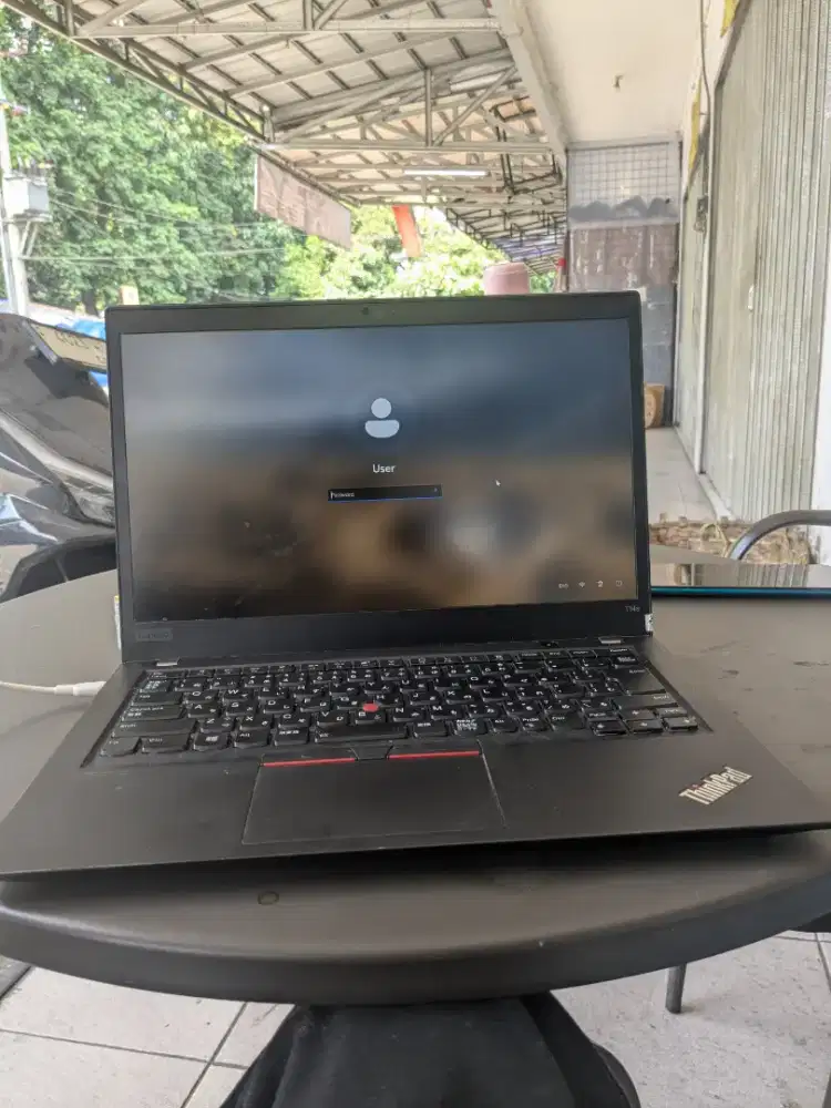 Laptop Thinkpad t14 ryzen 5