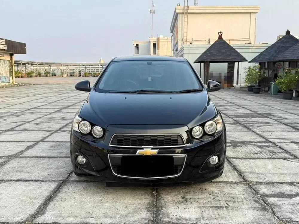 Chevrolet Aveo 1.4 LT 2012