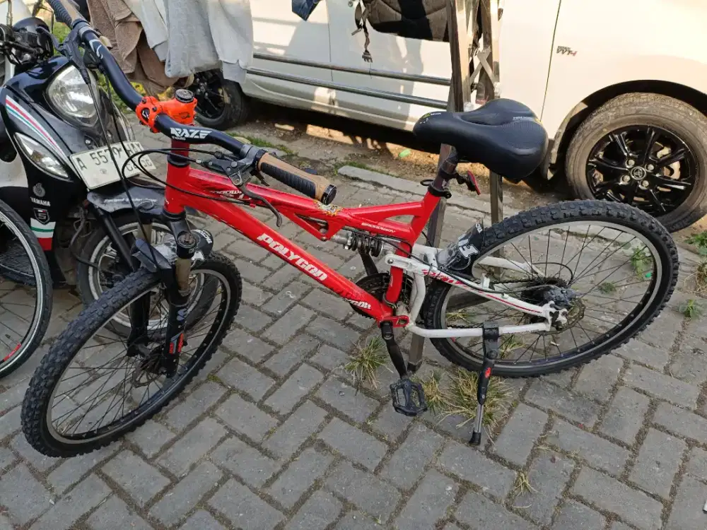 Sepeda MTB Polygon Broadway 2.0