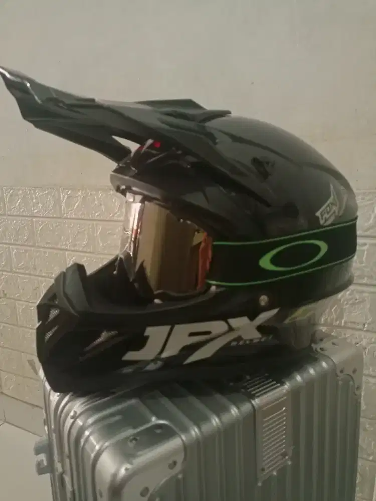 Helm JPX Cross Fox 1