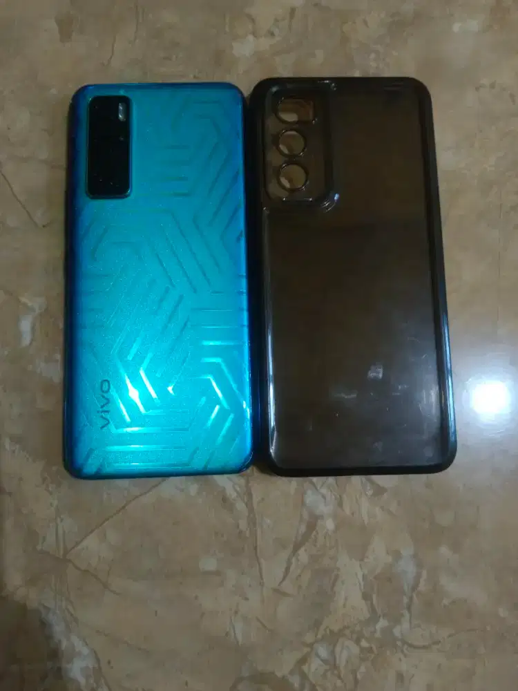 Jual vivo v20 se ram8/128 kondisi masih normal minus pmakaian
Batangan