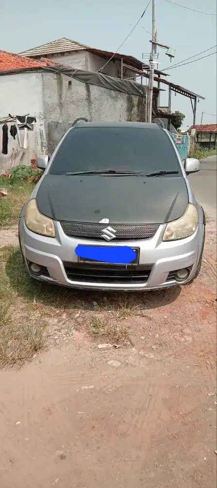 Suzuki xover 2009 AT  1490cc Pajak mati bulan oktober 2025 Plat Jakart
