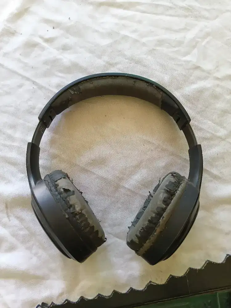 Headphone Bluetooth JETE Bekas