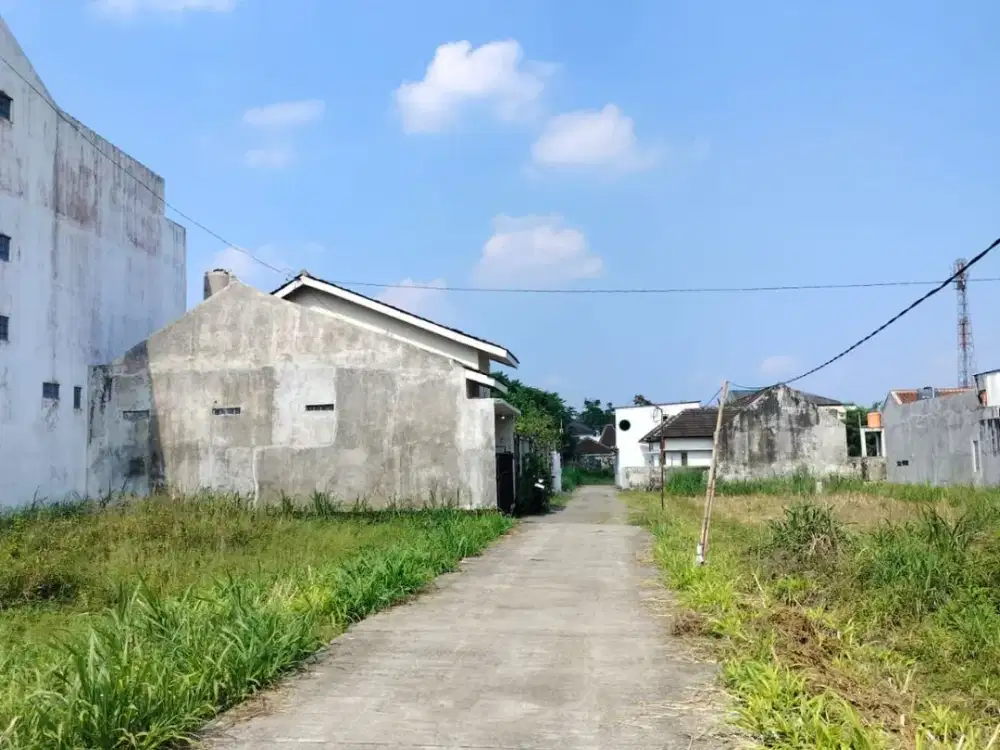 Di Jual Tanah Strategis Lingkungan Perumahan Ring 1 Dekat Patung Elang, Dekat Stadion Maguwoharjo, SD Model, Jogja Bay RS.UAD Wedomartani Sleman