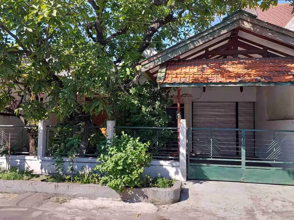 Dijual Rumah Semolowaru Selatan Surabaya