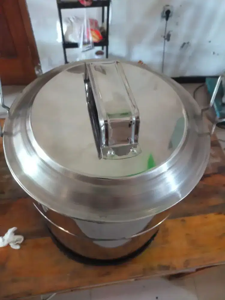 DIJUAL CEPAT DANDANG BAKSO BARU BELUM PERNAH DIPAKAI KRN SALAH UKURAN