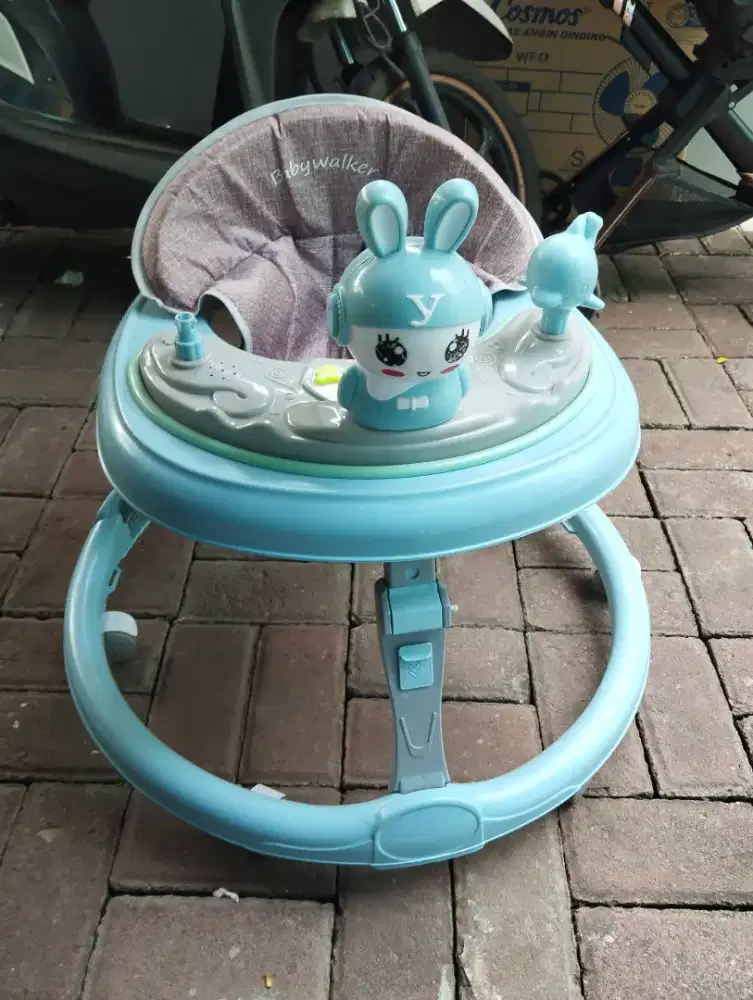 Jual baby Walker second