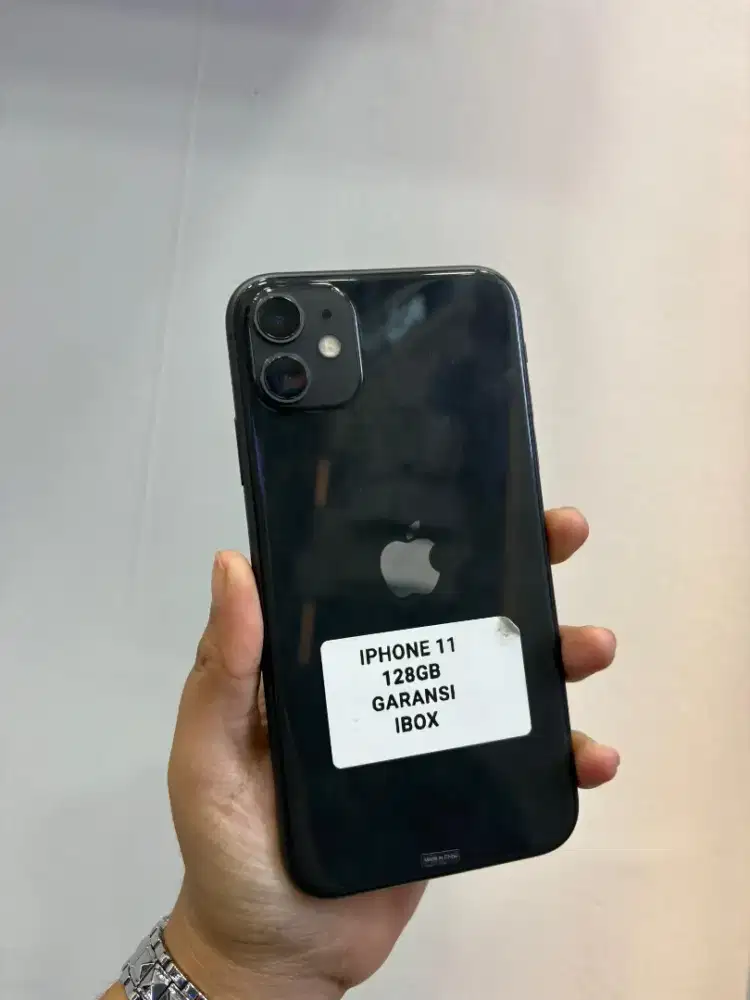 iPhone 11 128gb second ibox