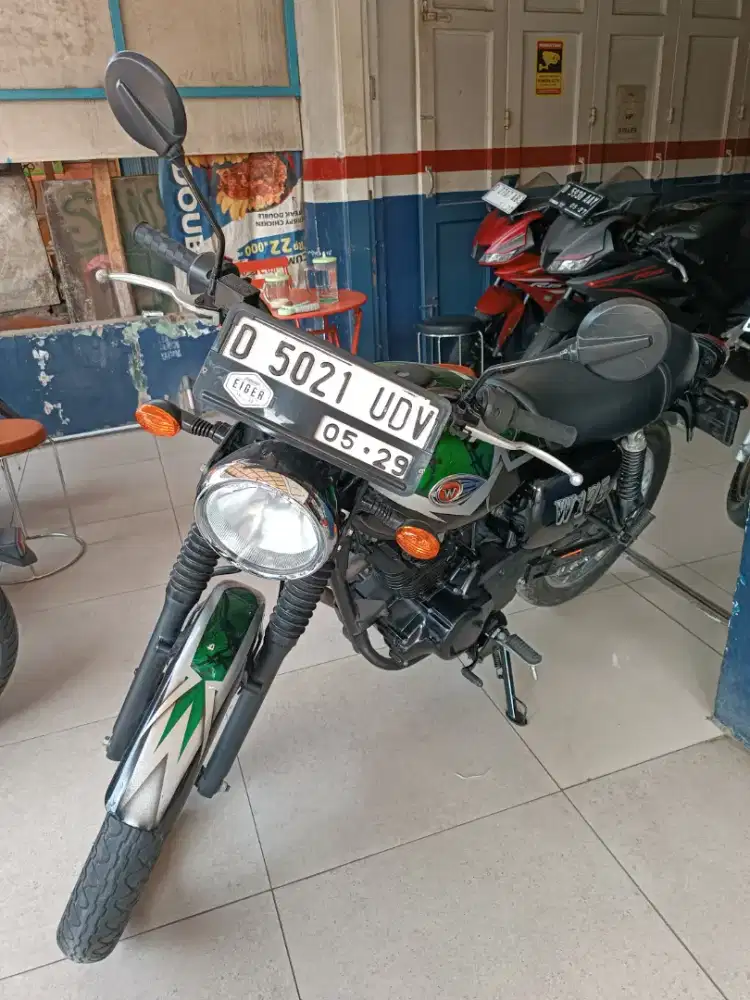 KAWASAKI W 175 SERIES 2017