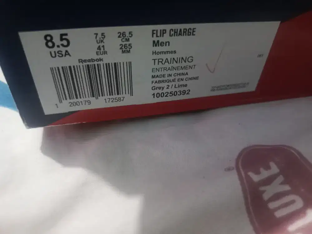 Sepatu Reebok flip charge no 41