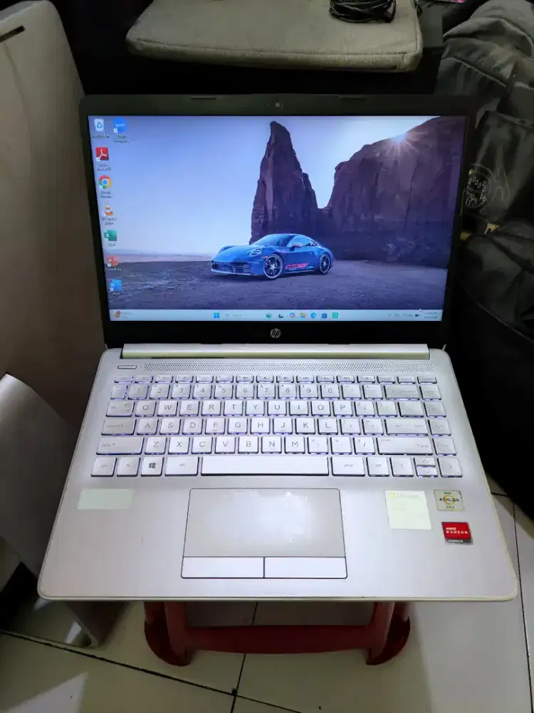 Laptop HP 14S AMD Athlon Gold | RAM 8GB | SSD 512GB | Bergaransi