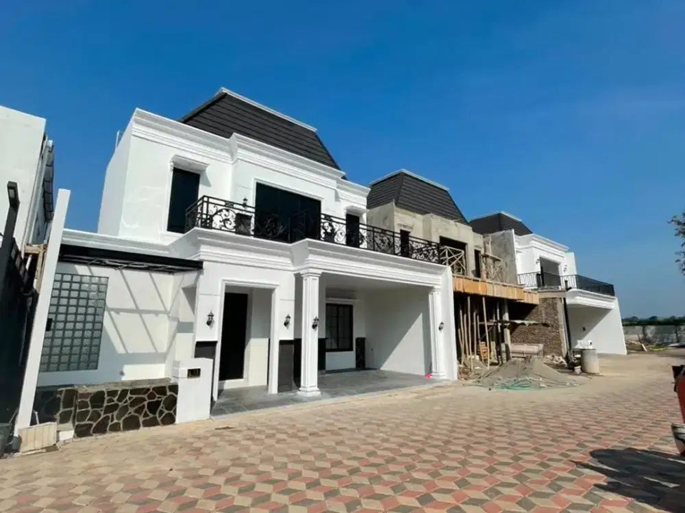 RUMAH MEWAH 2 LANTAI TYPE AMERICAN CLASSIC TERBAIK DI KOTA PATI DEKAT SEKOLAH AL AZHAR