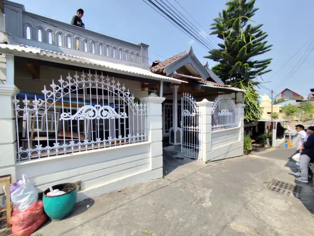 Kos 11 Kamar Dekat Alun Alun Batu Harga Hanya 850 Juta
