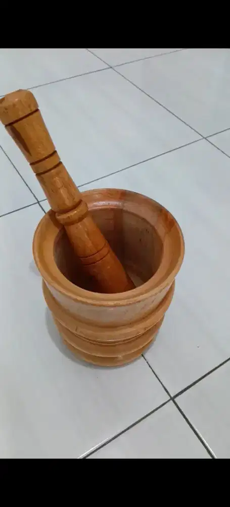 Dijual Tumbukan Kayu/ Lumpang Kayu satu set