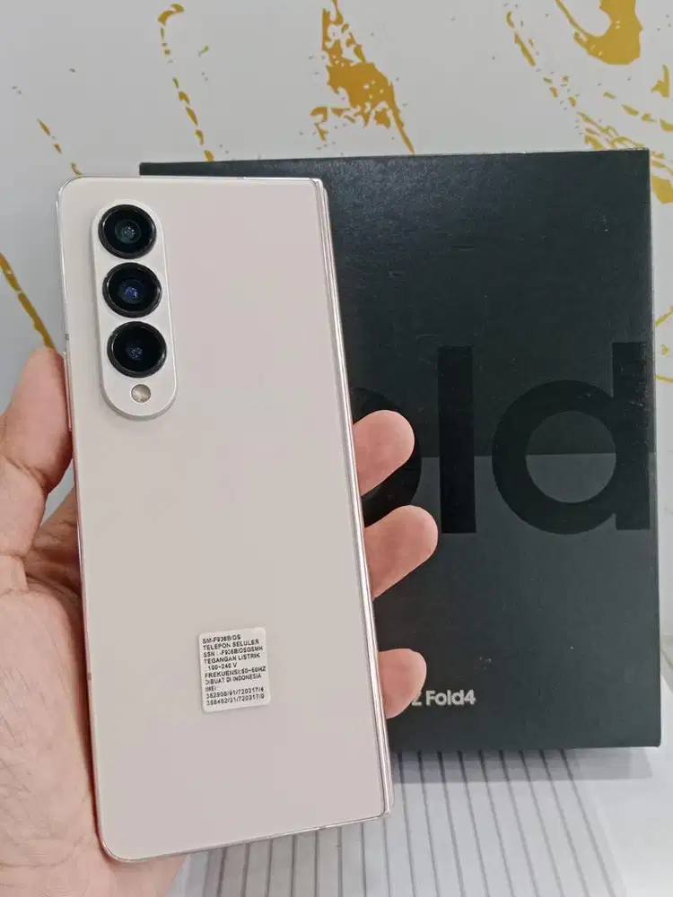 Samsung Galaxy z fold 4 12/512