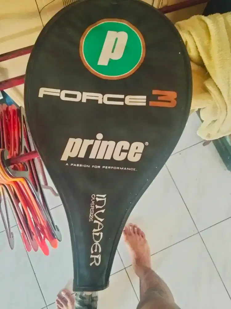 raket tenis prince force 3
