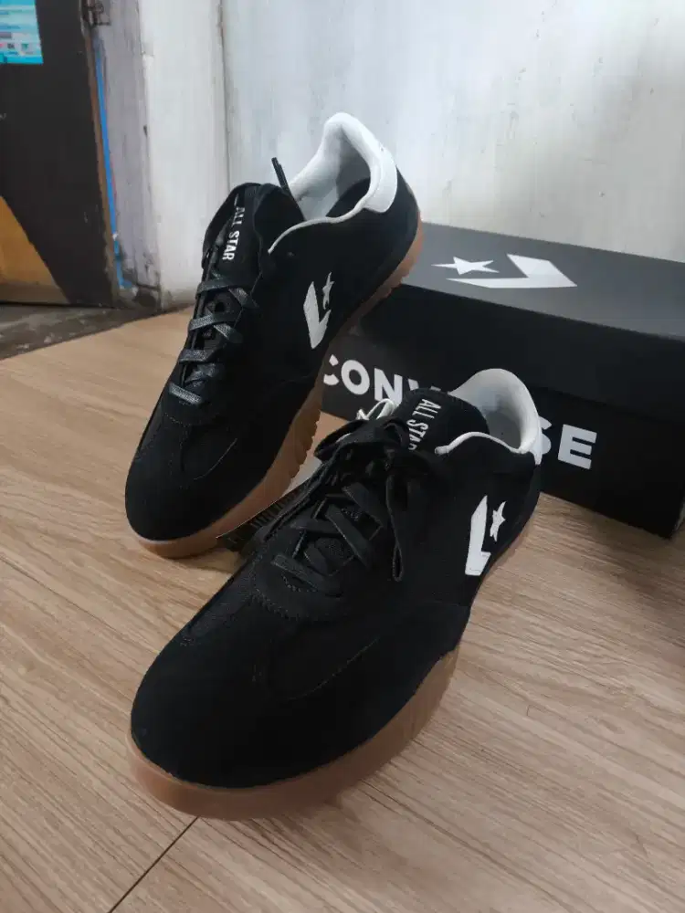 Converse run trainer black size 42 original