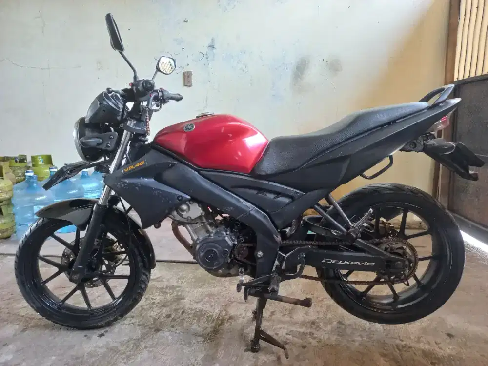 DIJUAL YAMAHA VIXION 2009 BAN TAPAK LEBAR