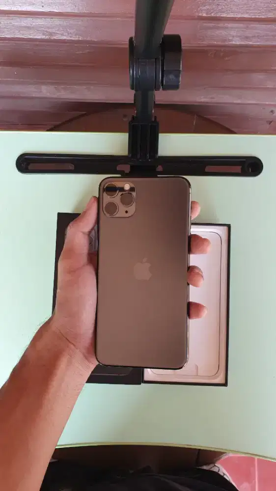 Iphone 11 pro max ibox