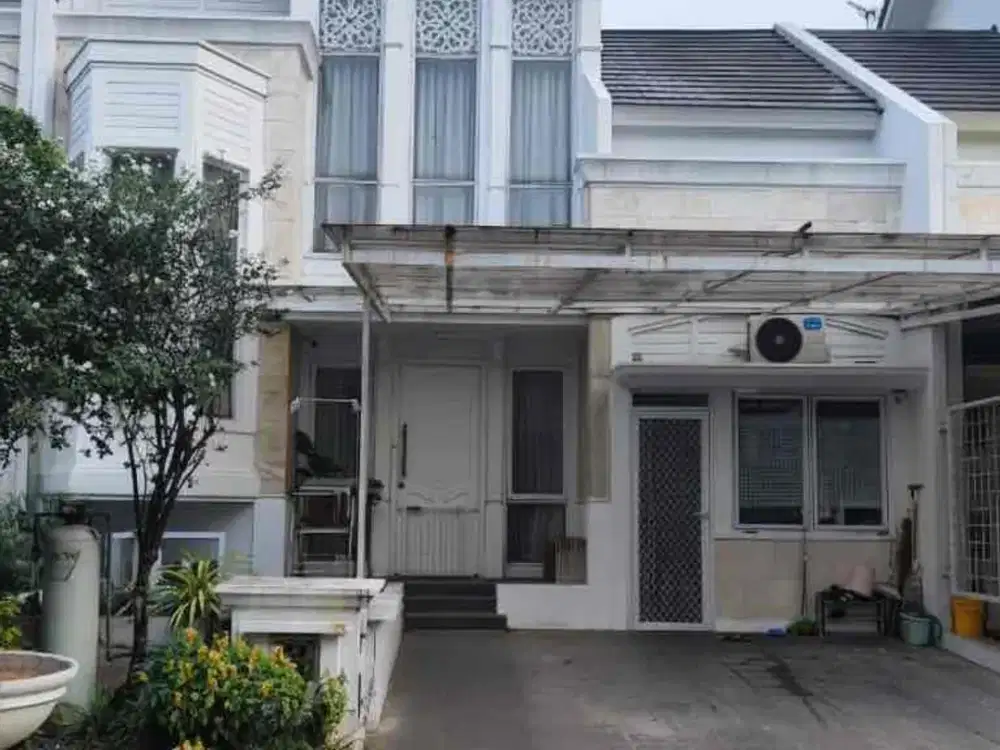 Rumah Cantik Strategis Dekat Pusat Kuliner Cluster Whitsand Greenwich