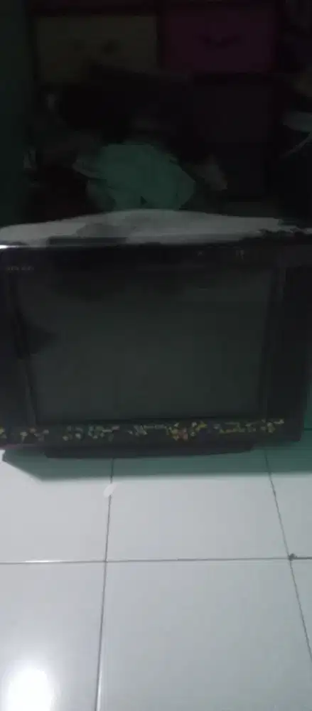 Tv tabung sanyo 21in