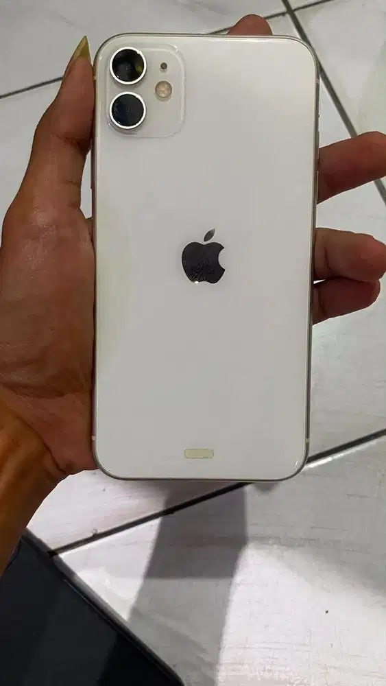 IP 11 128 WHITE IBOX 2,8 NETT