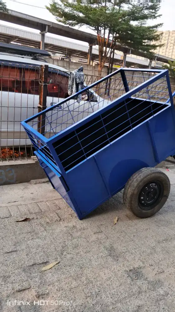 Roda sampah / grobak sampah